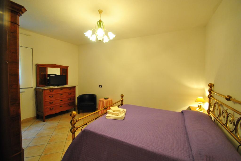 Bed and Breakfast Casa Vacanze L'Agrifoglio Magliolo Номер фото