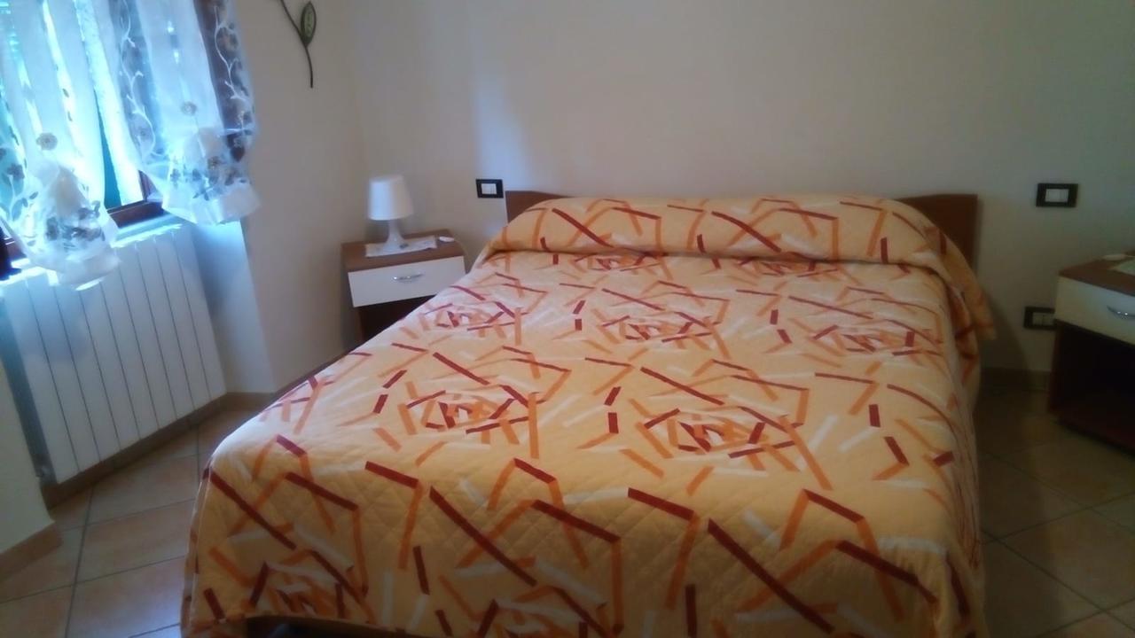 Bed and Breakfast Casa Vacanze L'Agrifoglio Magliolo Экстерьер фото